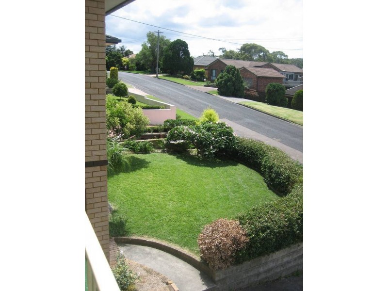 52 Grove Road, Wamberal NSW 2260