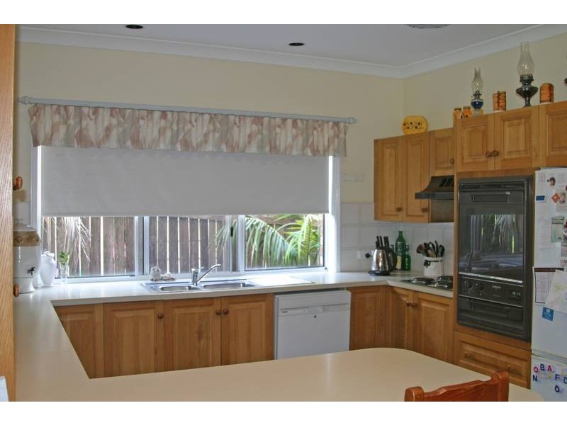 44 Grove Road, Wamberal NSW 2260