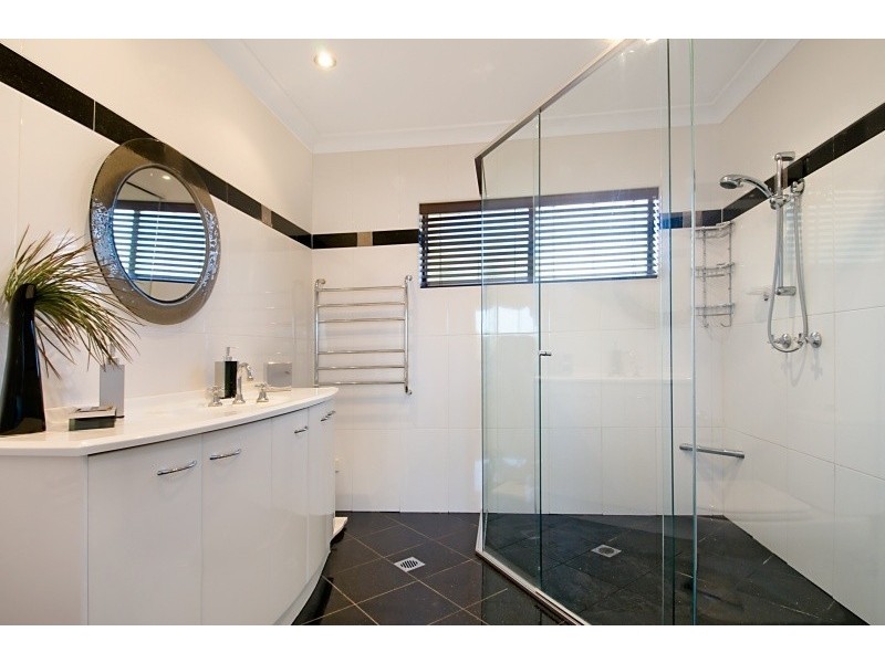 80 Blue Bell Drive, Wamberal NSW 2260