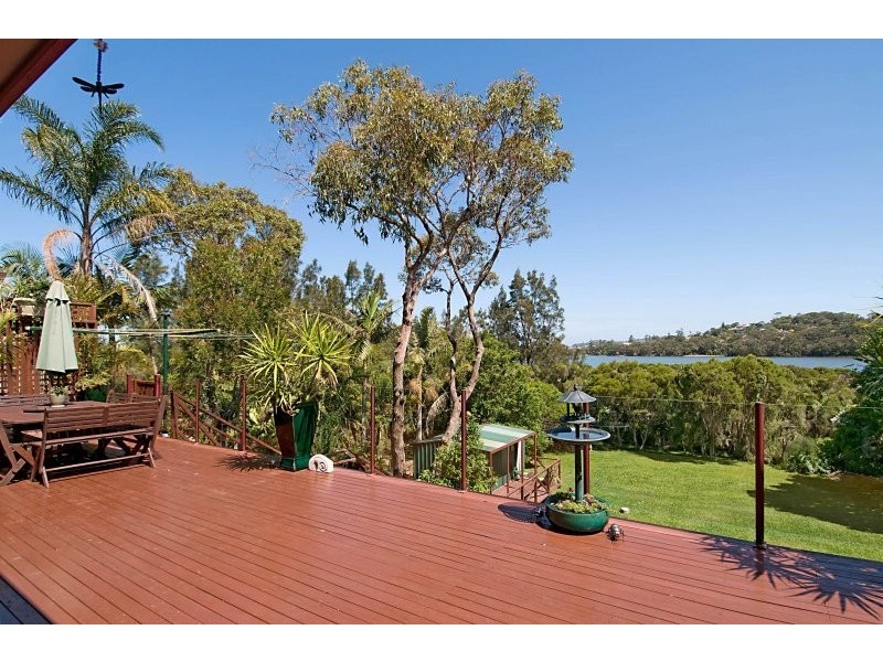 80 Blue Bell Drive, Wamberal NSW 2260