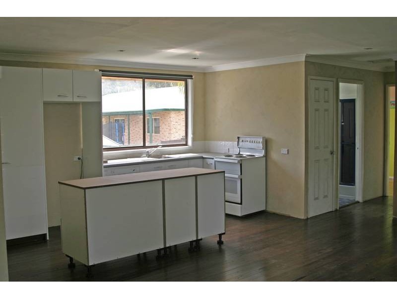 618 Coleridge Road, Bateau Bay NSW 2261