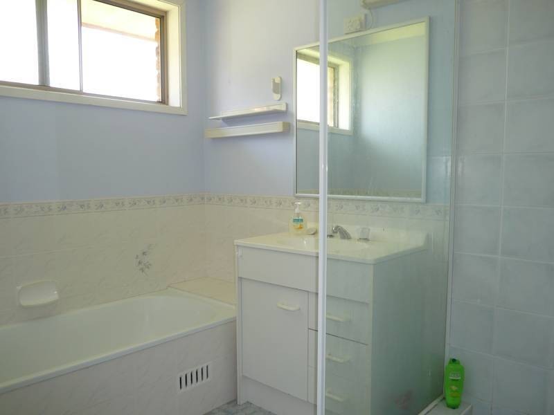 70a Bakali Road, Forresters Beach NSW 2260
