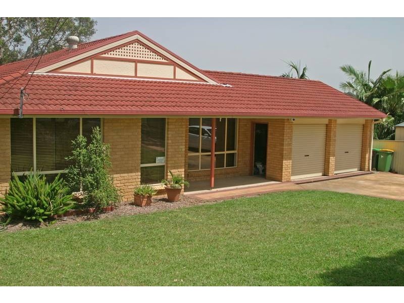 963 The Entrance Road, Forresters Beach NSW 2260