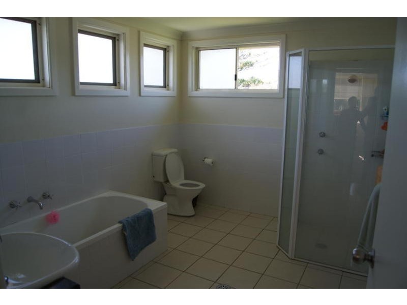 194 Ocean View Drive, Wamberal NSW 2260