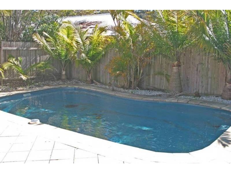 1 Seaview Avenue, Wamberal NSW 2260