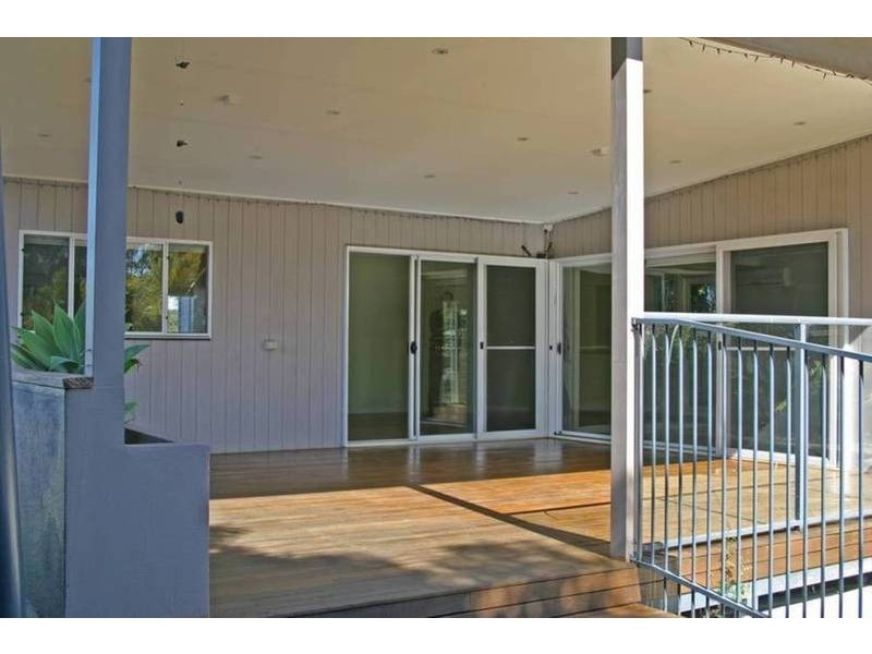 1 Seaview Avenue, Wamberal NSW 2260