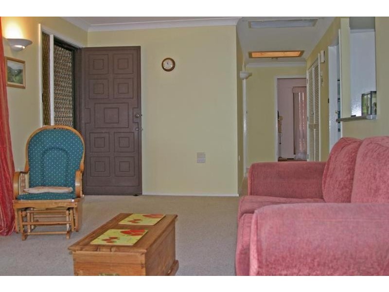 6 Somerset Close, Wamberal NSW 2260