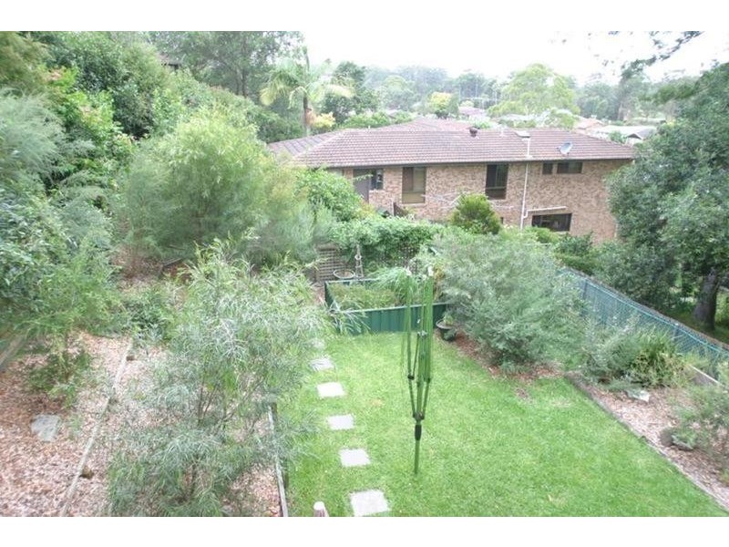 6 Somerset Close, Wamberal NSW 2260