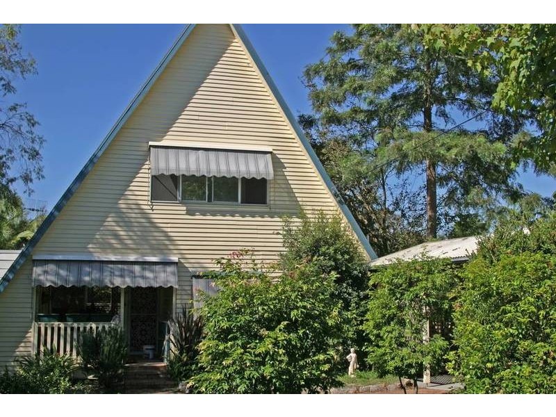 10 Benwerrin Road, Wamberal NSW 2260