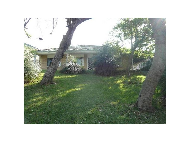 25 Kalakau Avenue, Forresters Beach NSW 2260