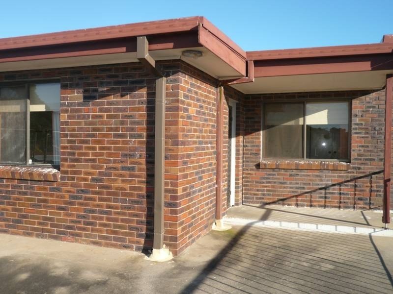 1/15-17 Forresters Beach Road, Forresters Beach NSW 2260