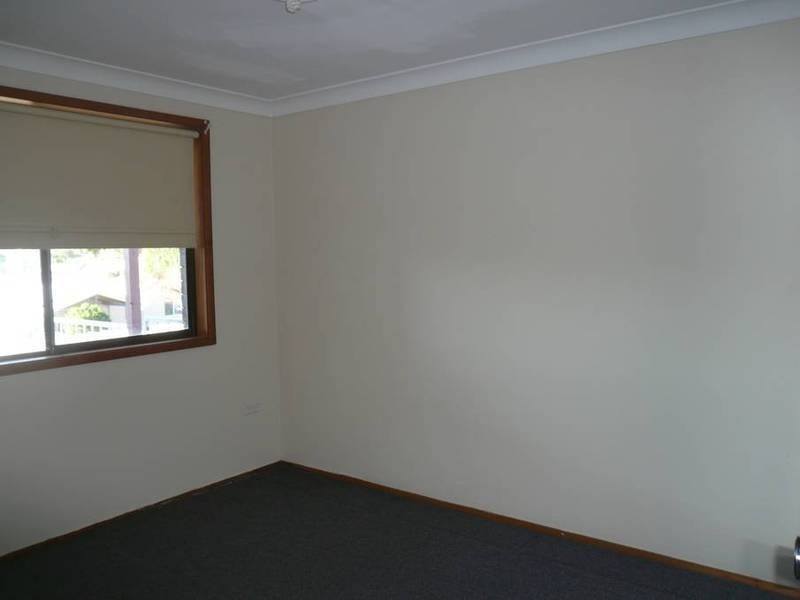 2/15-17 Forresters Beach Road, Forresters Beach NSW 2260