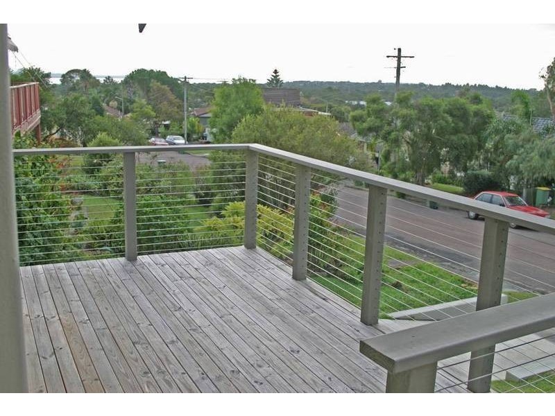 9 Vista Parade, Bateau Bay NSW 2261