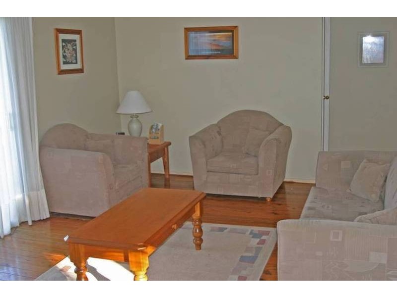 13 Fishermans Bend, Bateau Bay NSW 2261