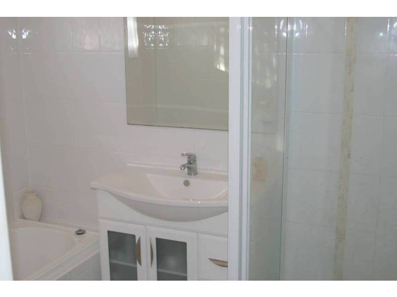 13 Fishermans Bend, Bateau Bay NSW 2261