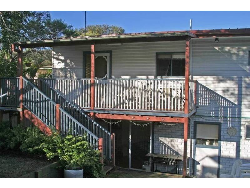 13 Fishermans Bend, Bateau Bay NSW 2261