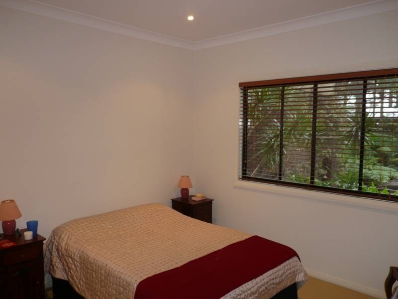 4 Bellevue Crescent, North Avoca NSW 2260