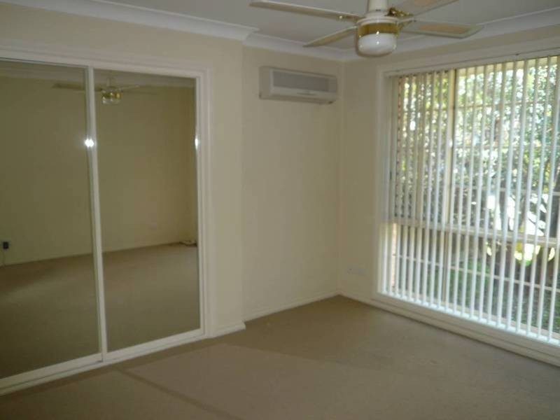 2/26 Forresters Beach Road, Forresters Beach NSW 2260