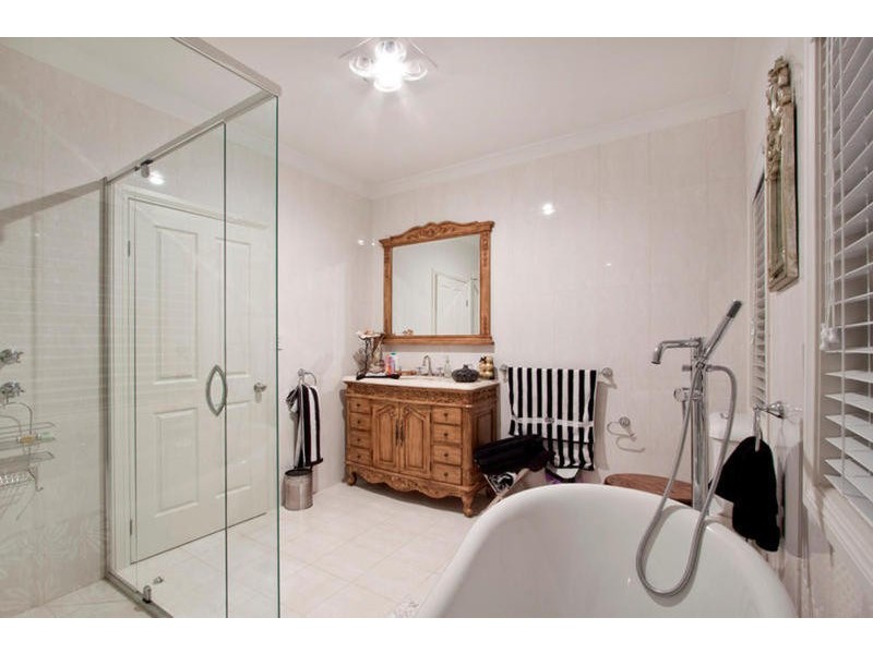 67 Picketts Valley Road, Picketts Valley NSW 2251