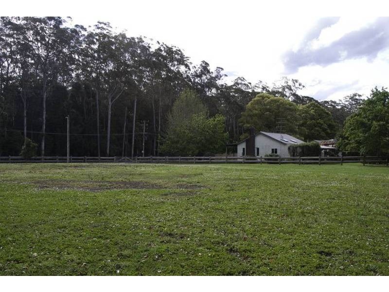 8 Wattle Tree Road, Holgate NSW 2250