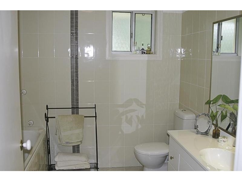 15 Carlton Road, Holgate NSW 2250