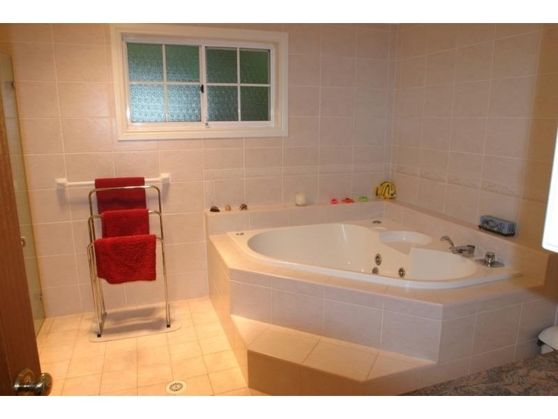 19 Longview Close, Wamberal NSW 2260