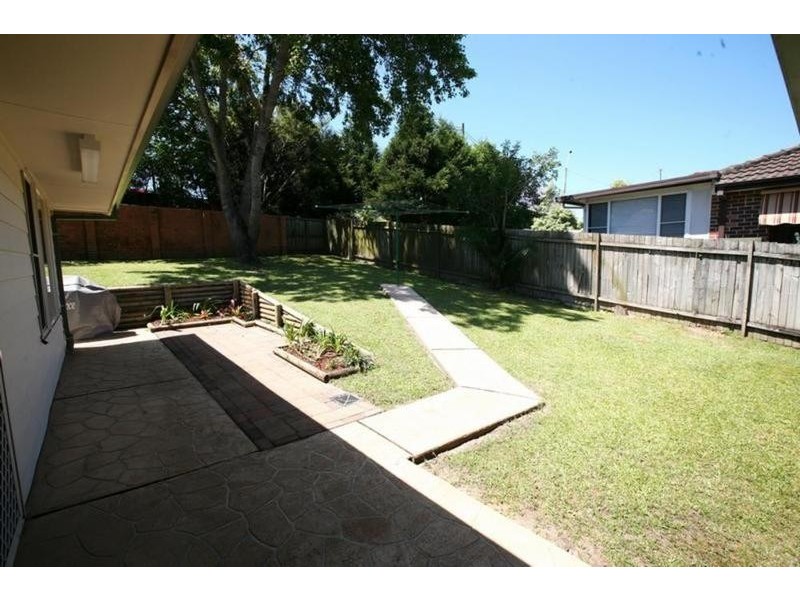 6 Blue Bell Drive, Wamberal NSW 2260