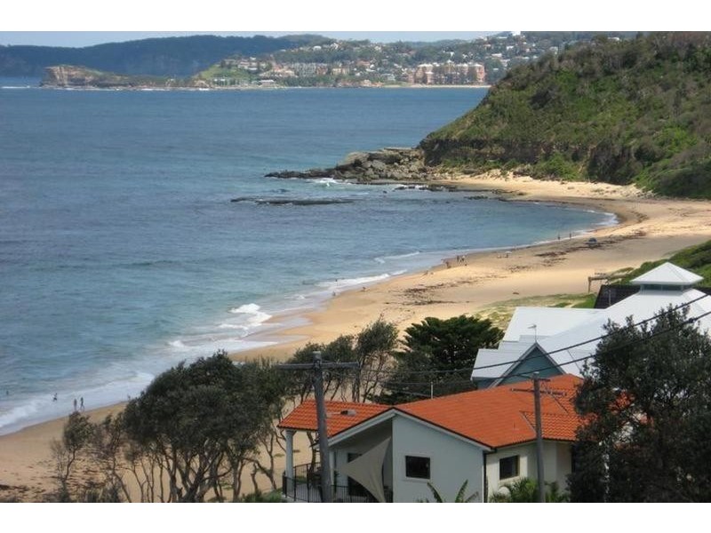 3 North Scenic Road, Forresters Beach NSW 2260