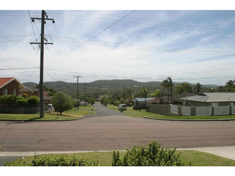 59 Lowanna Avenue, Forresters Beach NSW 2260