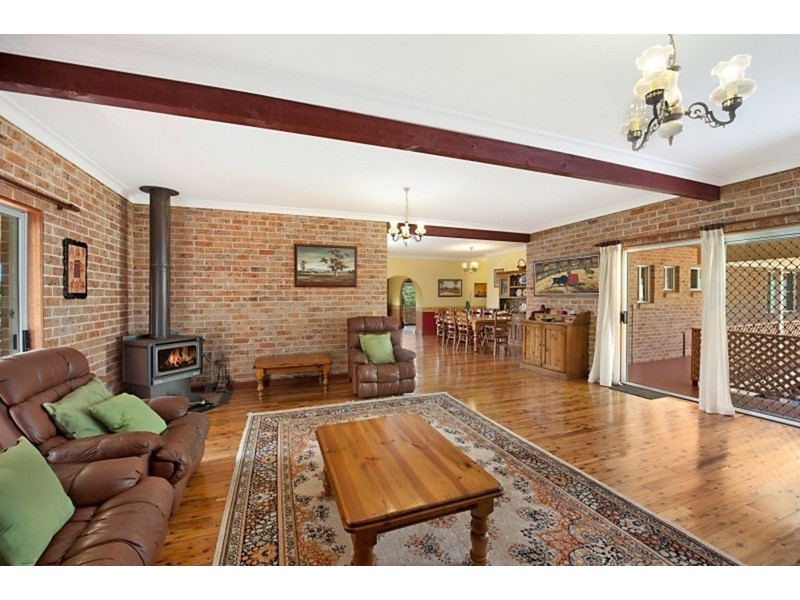 2 Pinaroo Road, Wamberal NSW 2260