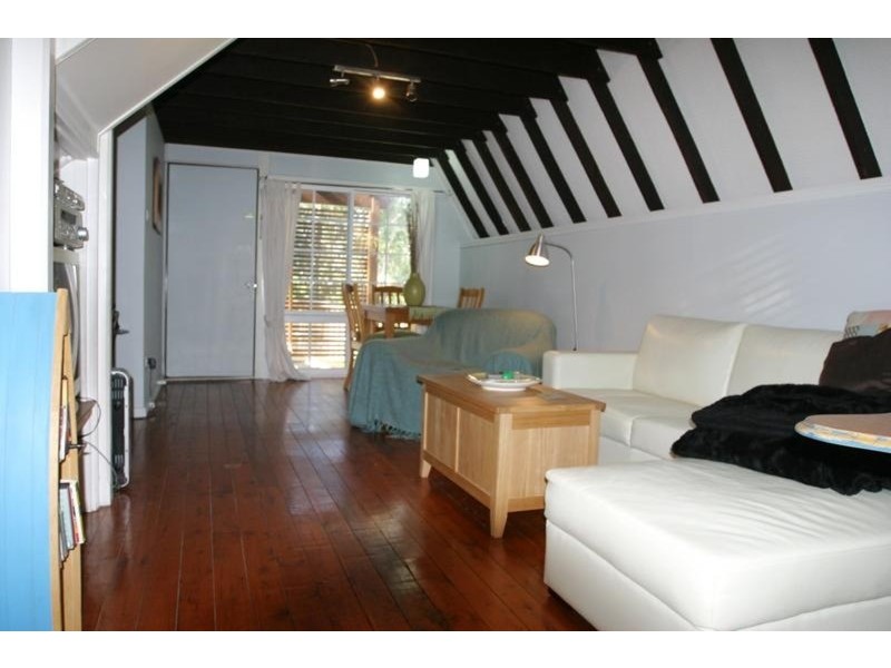 837 The Entrance Road, Wamberal NSW 2260