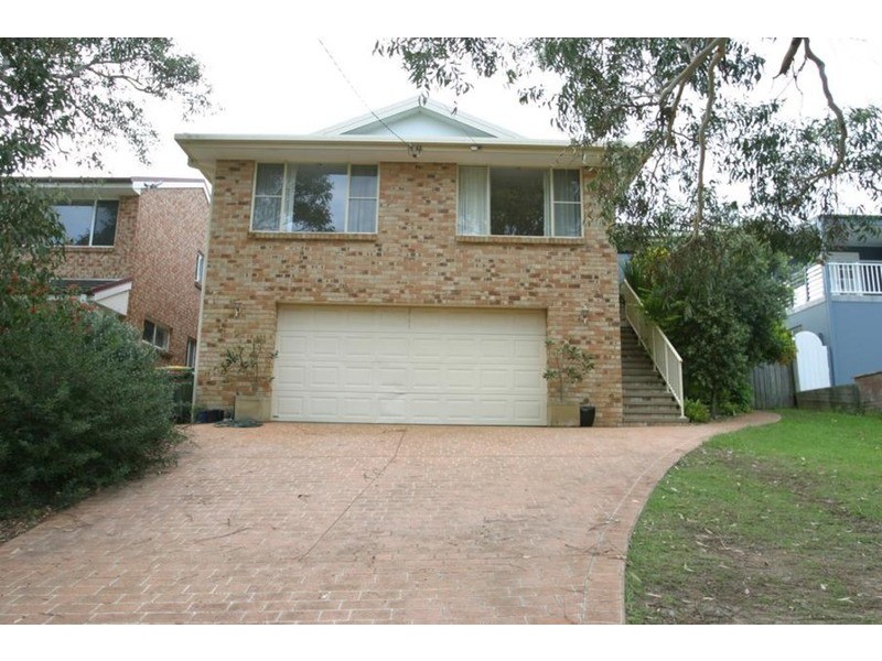 19 Bellevue Rd, Bateau Bay NSW 2261