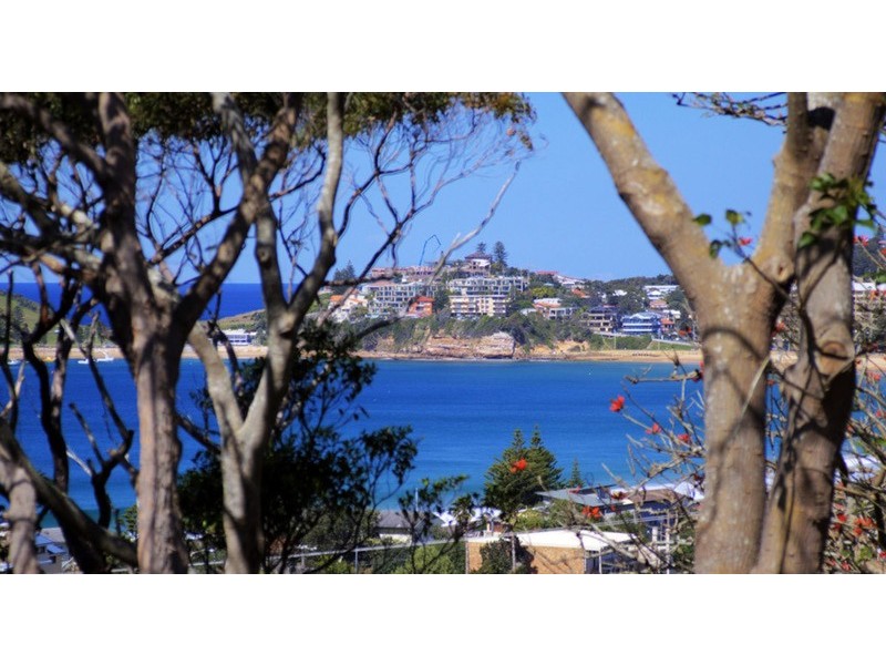 30a McGee Avenue, Wamberal NSW 2260