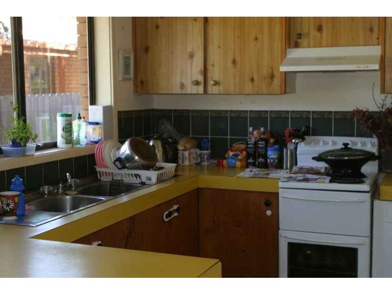 33 Kuburra Rd, Erina NSW 2250