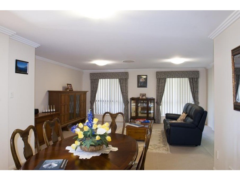 7 Eggeling Street, Erina NSW 2250