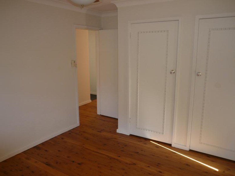 54 Rickard Street, Bateau Bay NSW 2261