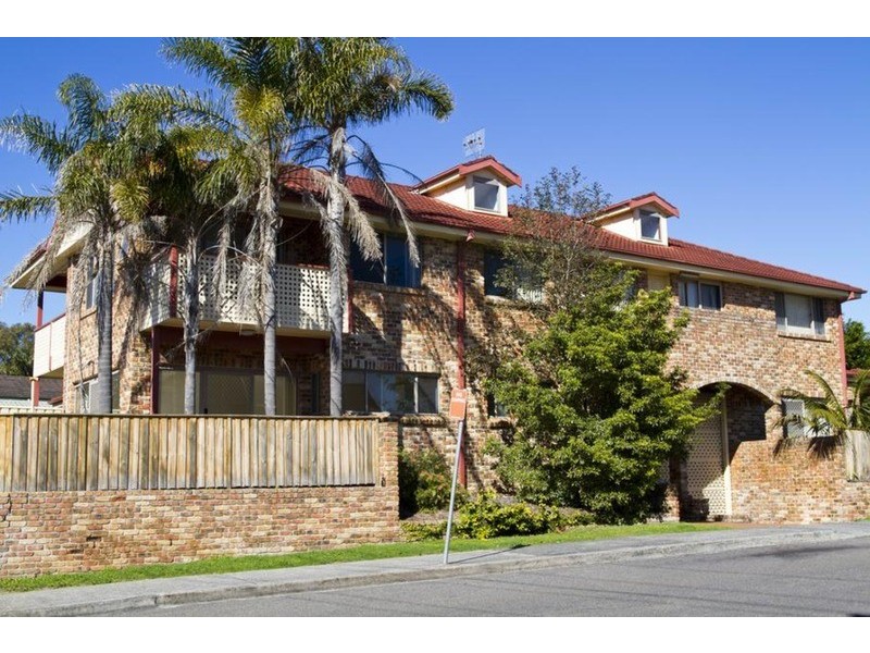 1/174 Terrigal Drive, Terrigal NSW 2260