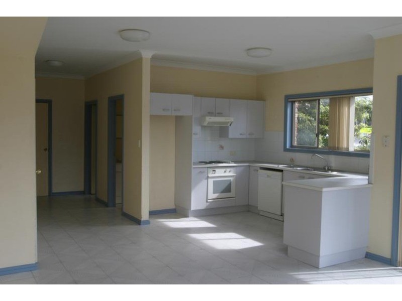 1/174 Terrigal Drive, Terrigal NSW 2260