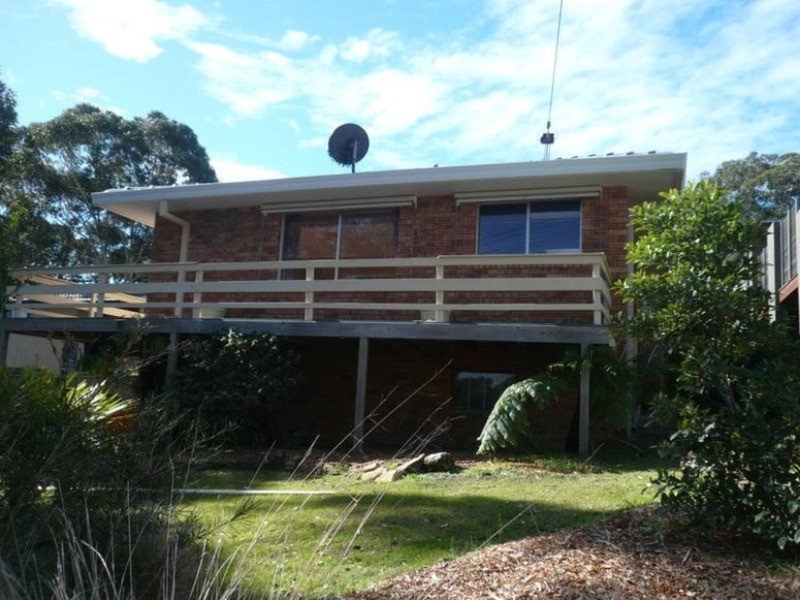 54 Rickard Street, Bateau Bay NSW 2261