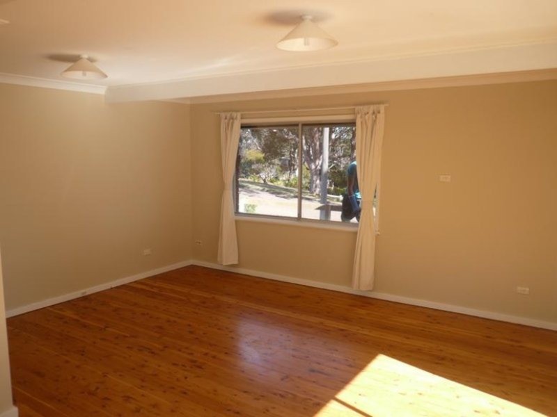 54 Rickard Street, Bateau Bay NSW 2261