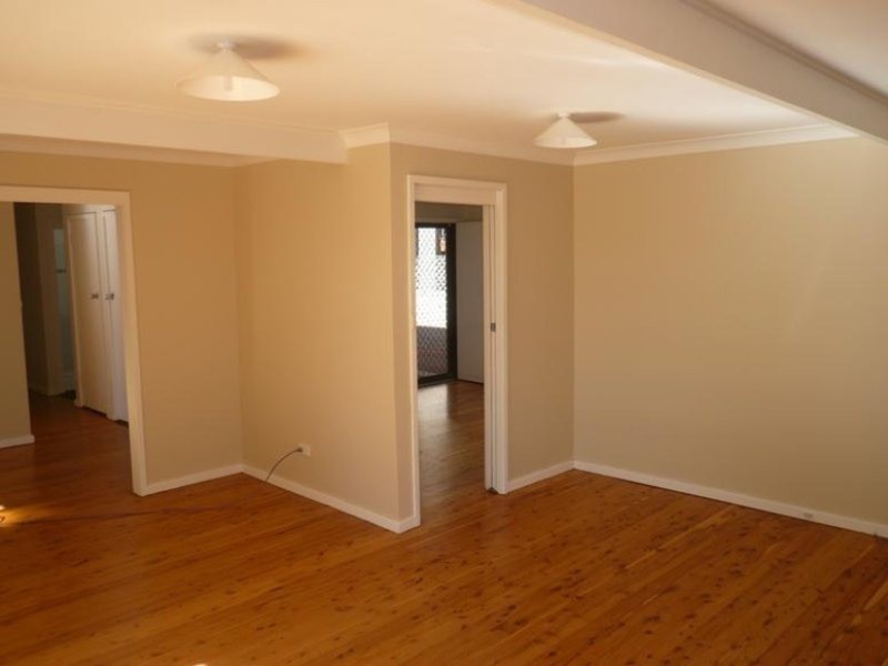 54 Rickard Street, Bateau Bay NSW 2261