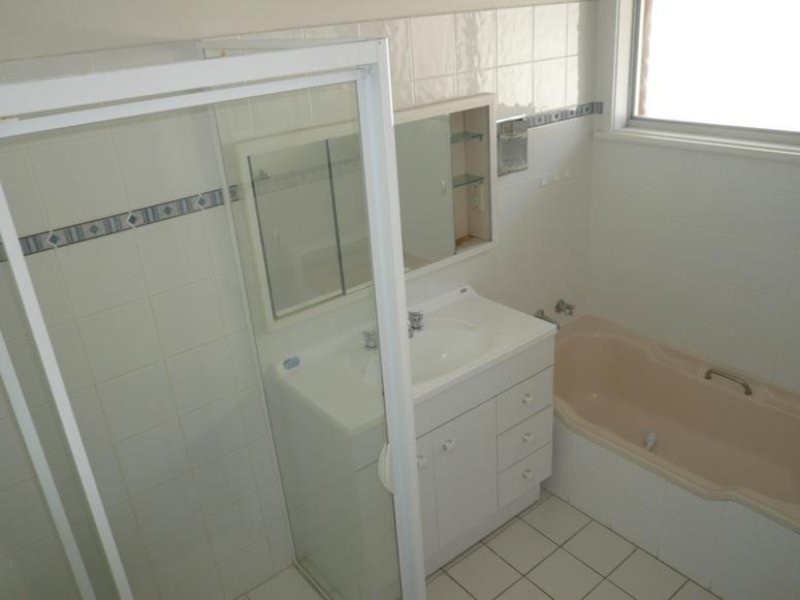 54 Rickard Street, Bateau Bay NSW 2261