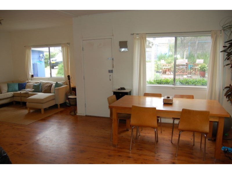 58 Promenade Avenue, Bateau Bay NSW 2261