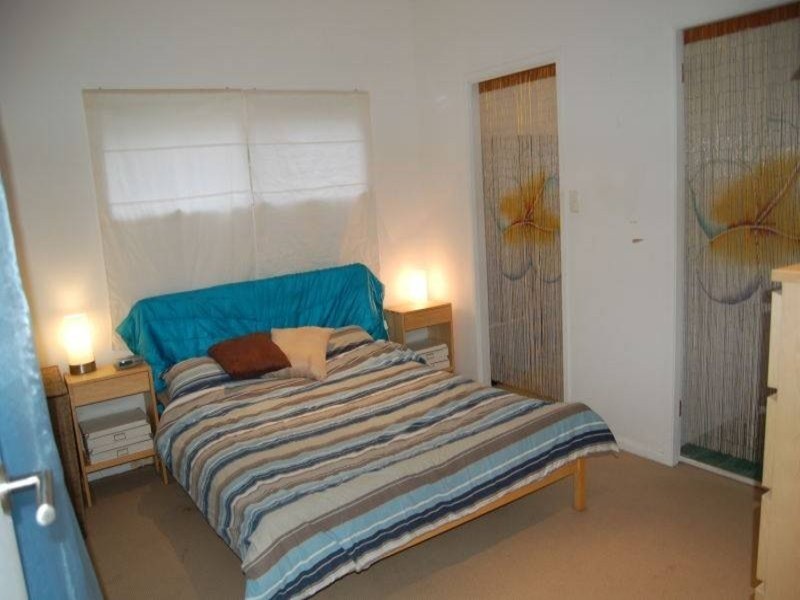 58 Promenade Avenue, Bateau Bay NSW 2261