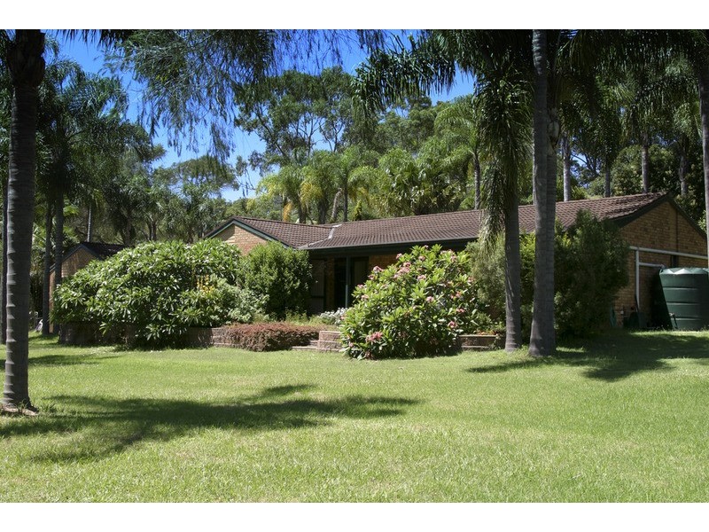 8 Lea  Avenue, Wamberal NSW 2260
