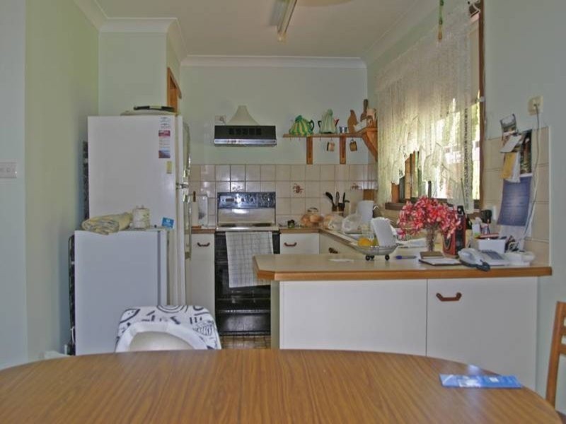 8 Lea  Avenue, Wamberal NSW 2260