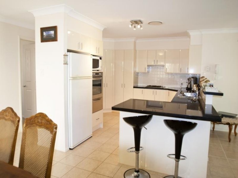 7 Eggeling  Street, Erina NSW 2250