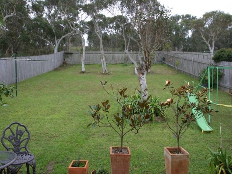 19 Bellevue Road, Forresters Beach NSW 2260