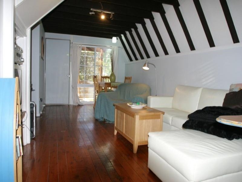837 The Entrance Road, Wamberal NSW 2260