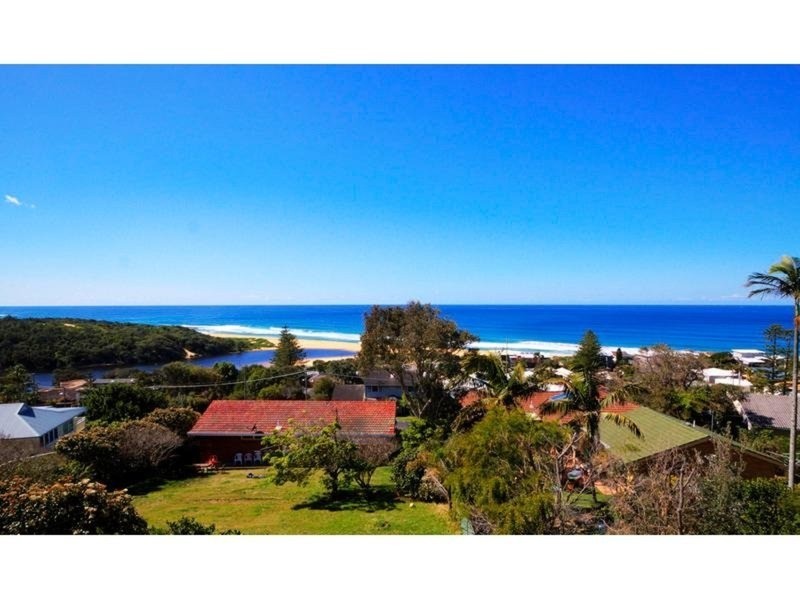 30 A McGee Avenue, Wamberal NSW 2260